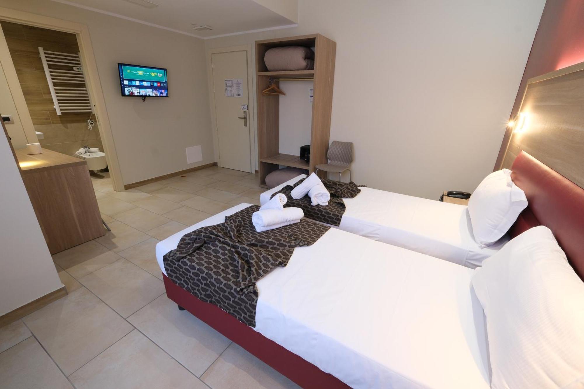 Hotel Giacosa ミラノ エクステリア 写真