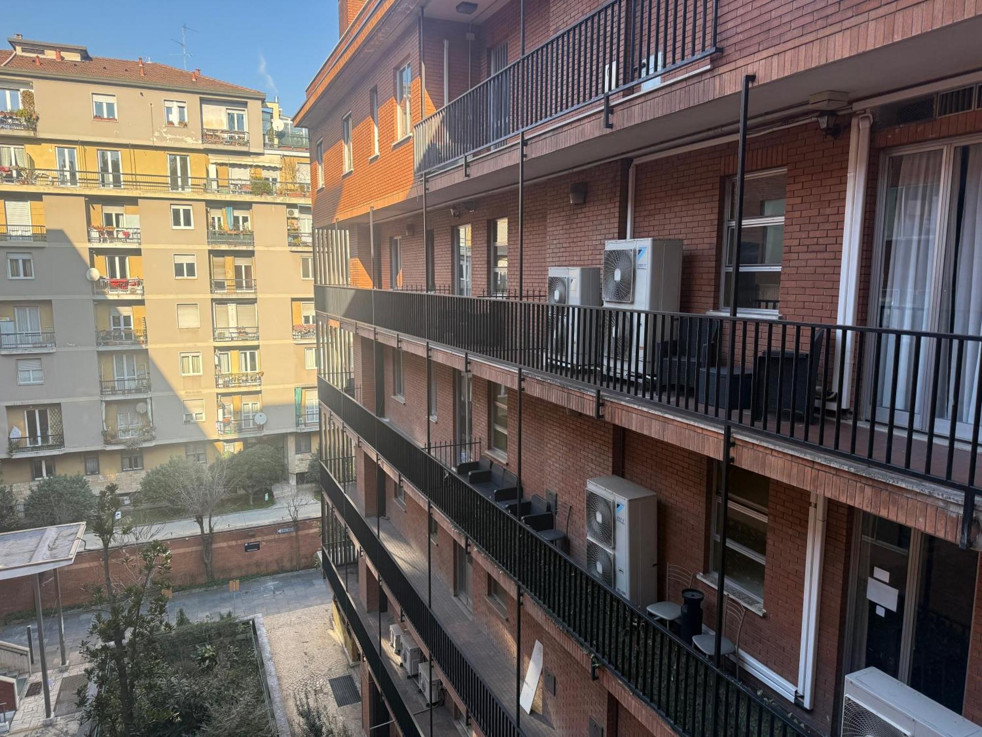 Hotel Giacosa ミラノ エクステリア 写真